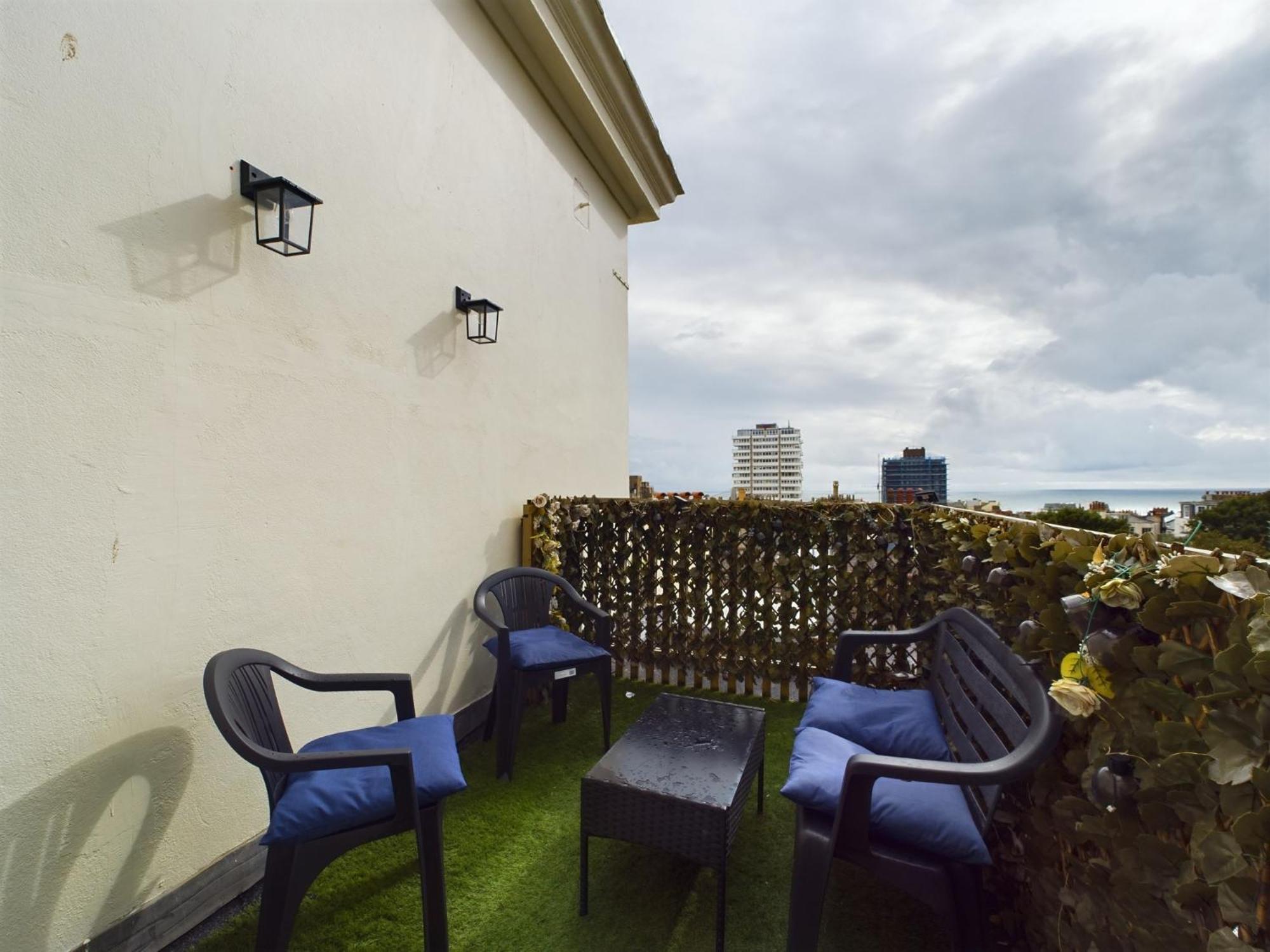 Apartment The Canopy, Rooftop Terrace, With Sea Views Brighton